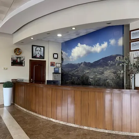 Sierra De Sl מלון 2*